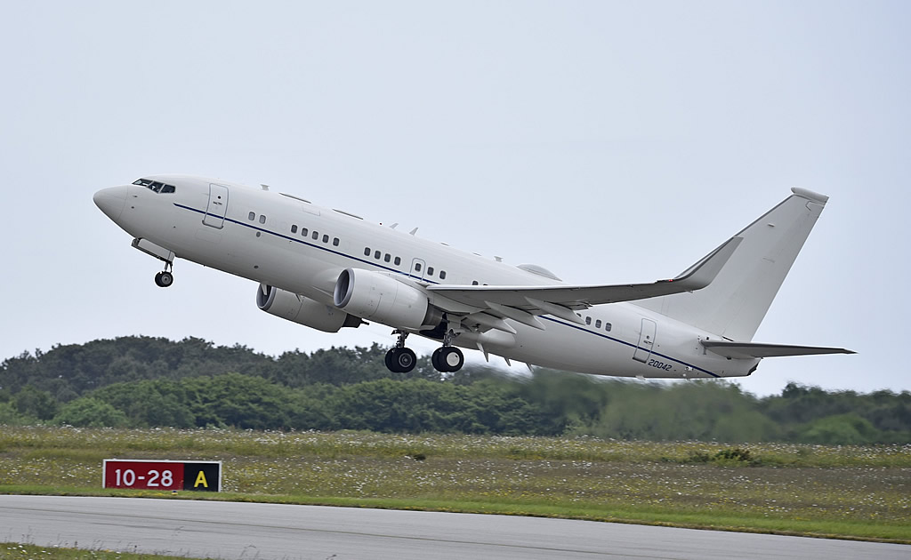Boeing 737 (USAF C-40B BBJ), S/N 02-0042, msn 33500